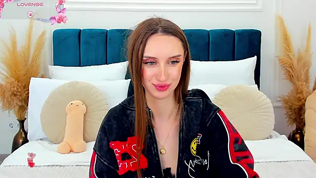 ToriSonn's Live XXX Chat