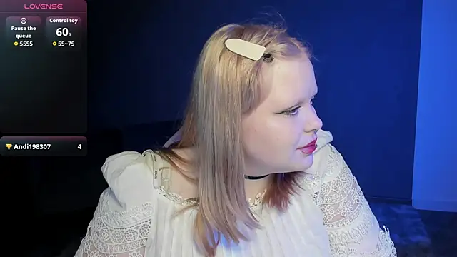 Онлайн чат XXX LottieReed