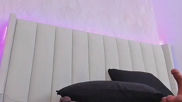 Chat XXX en directo de ninna_vinns