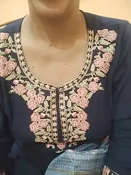 Rising_Queen Live XXX Chat