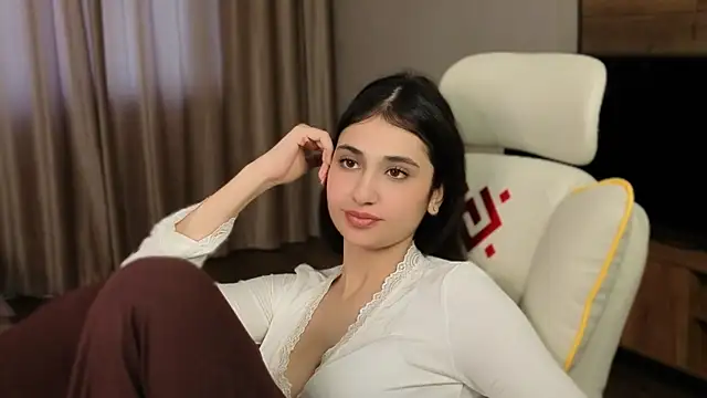 honeylanaa's Live XXX Chat