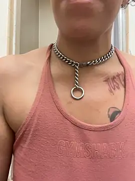Онлайн чат XXX Desirae_Luciano
