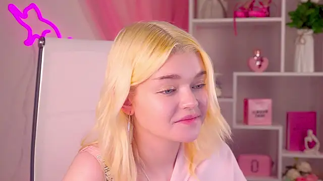AdeleCartier Webcamshow