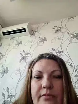 Show modela JessMejoustx na web-kameri
