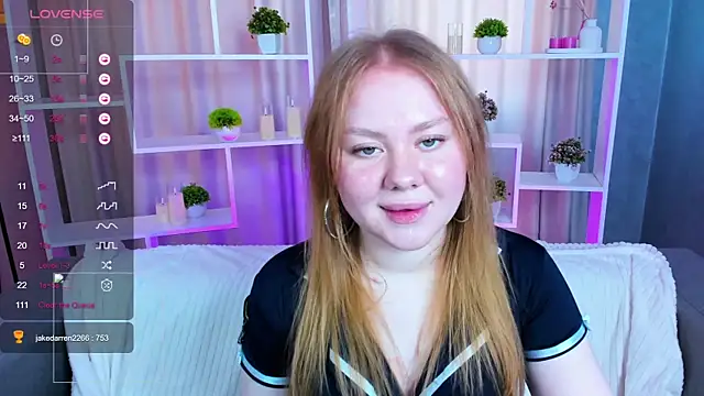 AlexaaBee's Webcam Show