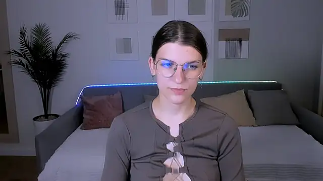 Онлайн чат XXX AnnaThorne