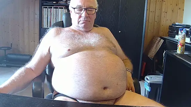 biggandybig Chat XXX live