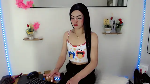 NathalialLooesのウェブカメラショー