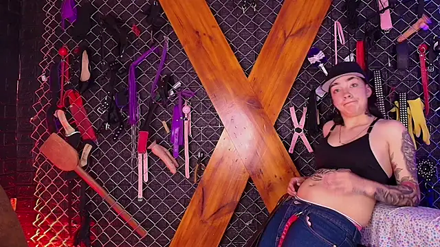 Bellatrix_Infernal_BDSMのライブXXXチャット