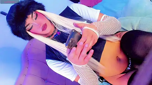Shiaki_04 Webcam-Show