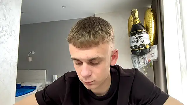 Вебкам-шоу SoloFury