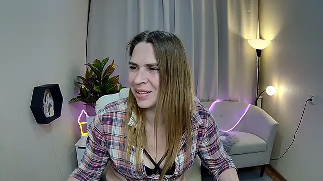 TessaDaybreak Chat XXX in diretta