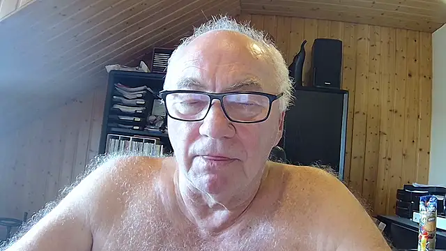 biggandybig Adlı Modelin Canlı XXX Sohbeti