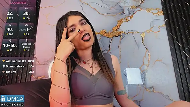 MaeveKuro live XXX chat