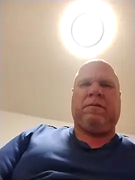 Reddog833 webkamerás műsora