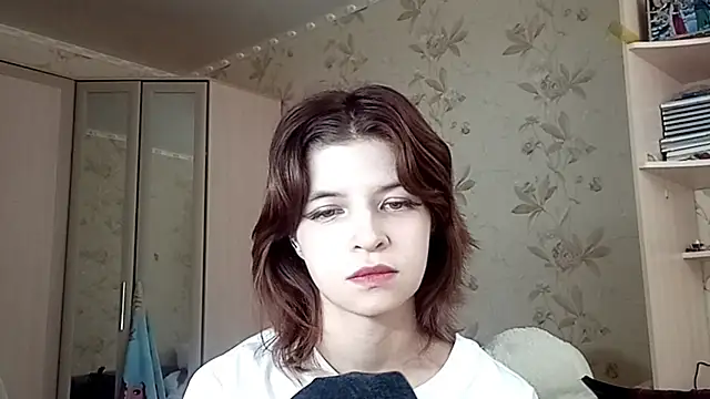 LowkeyIndigo Webcam-Show