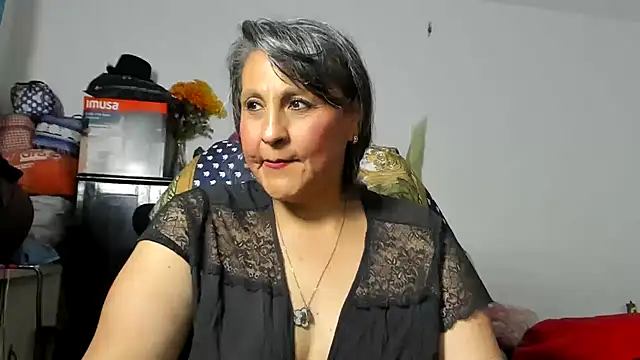 Chat XXX en directo de merlyna_goldens