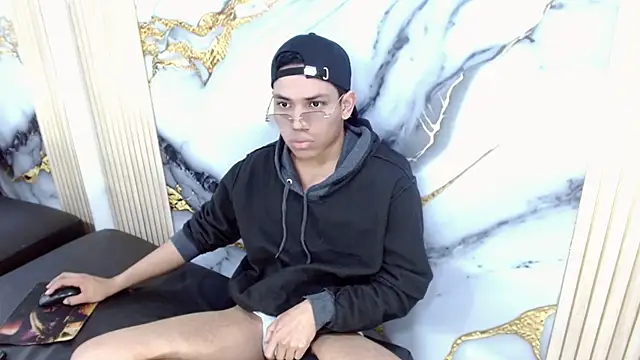 Chat XXX en directo de DaviidBuckx_