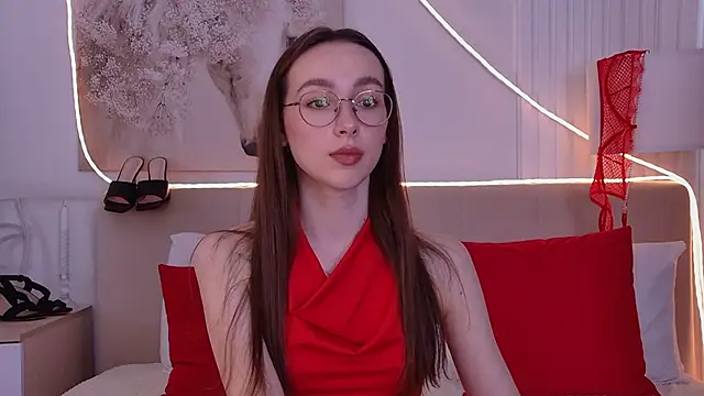 Emily_Simon – Naživo XXX chat