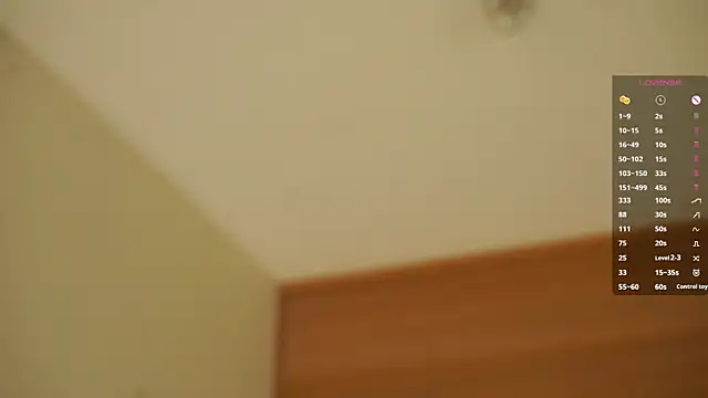JuleeSamec's Live XXX Chat