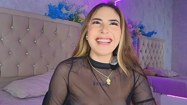 Chatroom XXX en direct de nini_love01