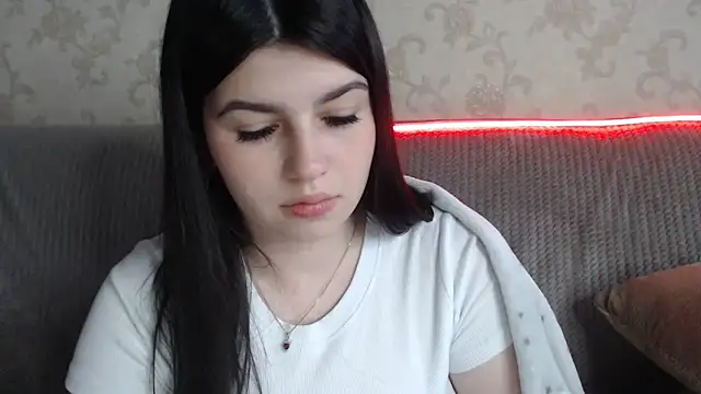 KisaModel's Live XXX Chat