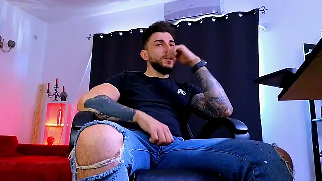 MightyAaron66 Adlı Modelin Web Kamerası Şovu