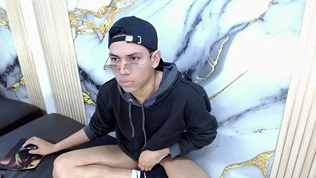 DaviidBuckx_'s Live XXX Chat