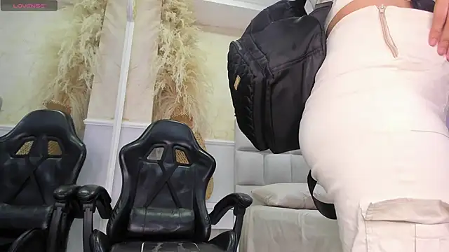 AnaiaClarck – Naživo XXX chat