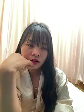 Naked-xx live XXX chat