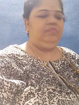 tamilthanushri – Naživo XXX chat