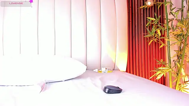 SandraMilerr live XXX chat