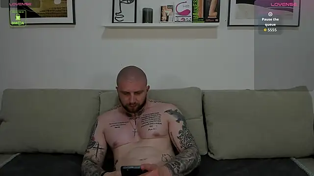 Chatroom XXX en direct de Gerard_Finbar