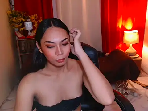 kylieEmparado Adlı Modelin Web Kamerası Şovu
