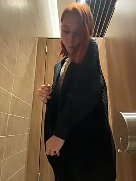 Pokazy przed kamerką – RosieSecret