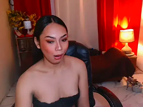 kylieEmparado Show in webcam