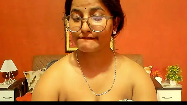 Jasmine_Jaey1's Live XXX Chat