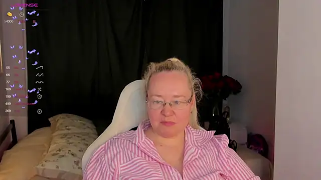 ViolaSmithh's Webcam Show