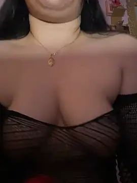 Chat XXX ao vivo de QueenRima99