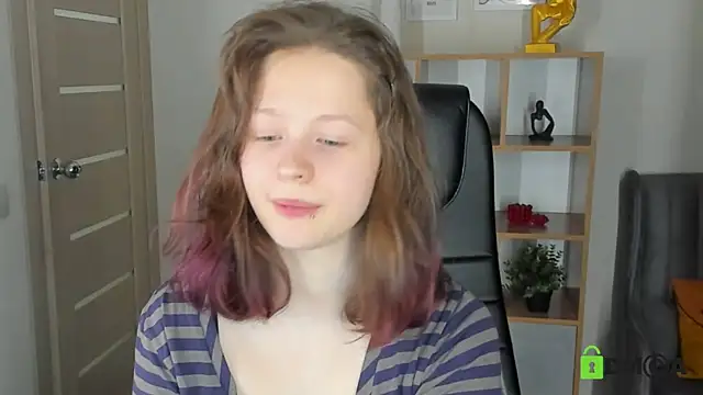 Alina_Mills – Kamerová šou