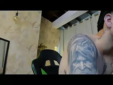 Онлайн чат XXX RONNY_COLTON