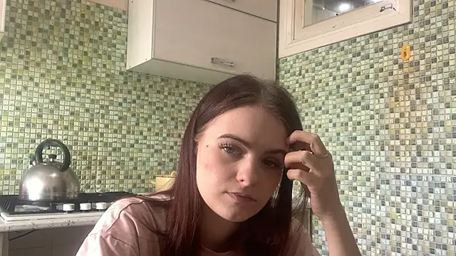 KikiAmino's Live XXX Chat