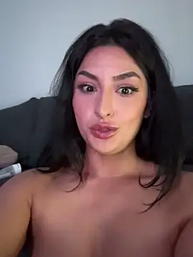 Mia_spicyy Webcam-Show