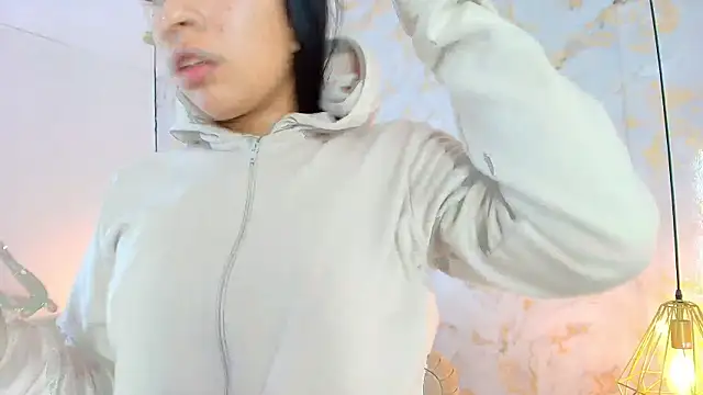 khloeblake's Live XXX Chat