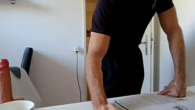 alpha-hunk: απευθείας συνομιλία ΧΧΧ
