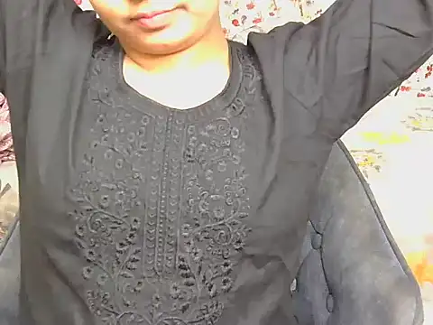 Avni-kumarii Live XXX-chat