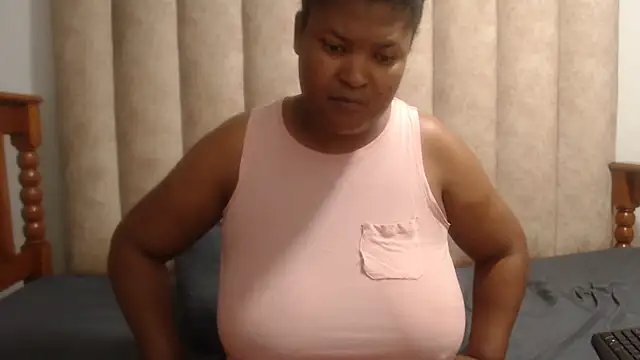 CandyYumsAerolaX live XXX chat