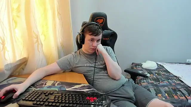 Вебкам-шоу iliaskrislove