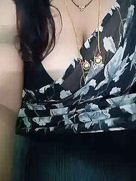 XXX chat uživo modela your-sameera