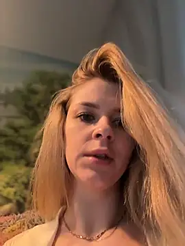 Chat XXX en directo de Love_Bri